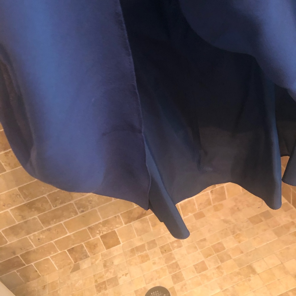 Dress - Picture 4 of 7